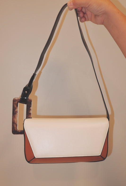 Callie in Caramel Latte