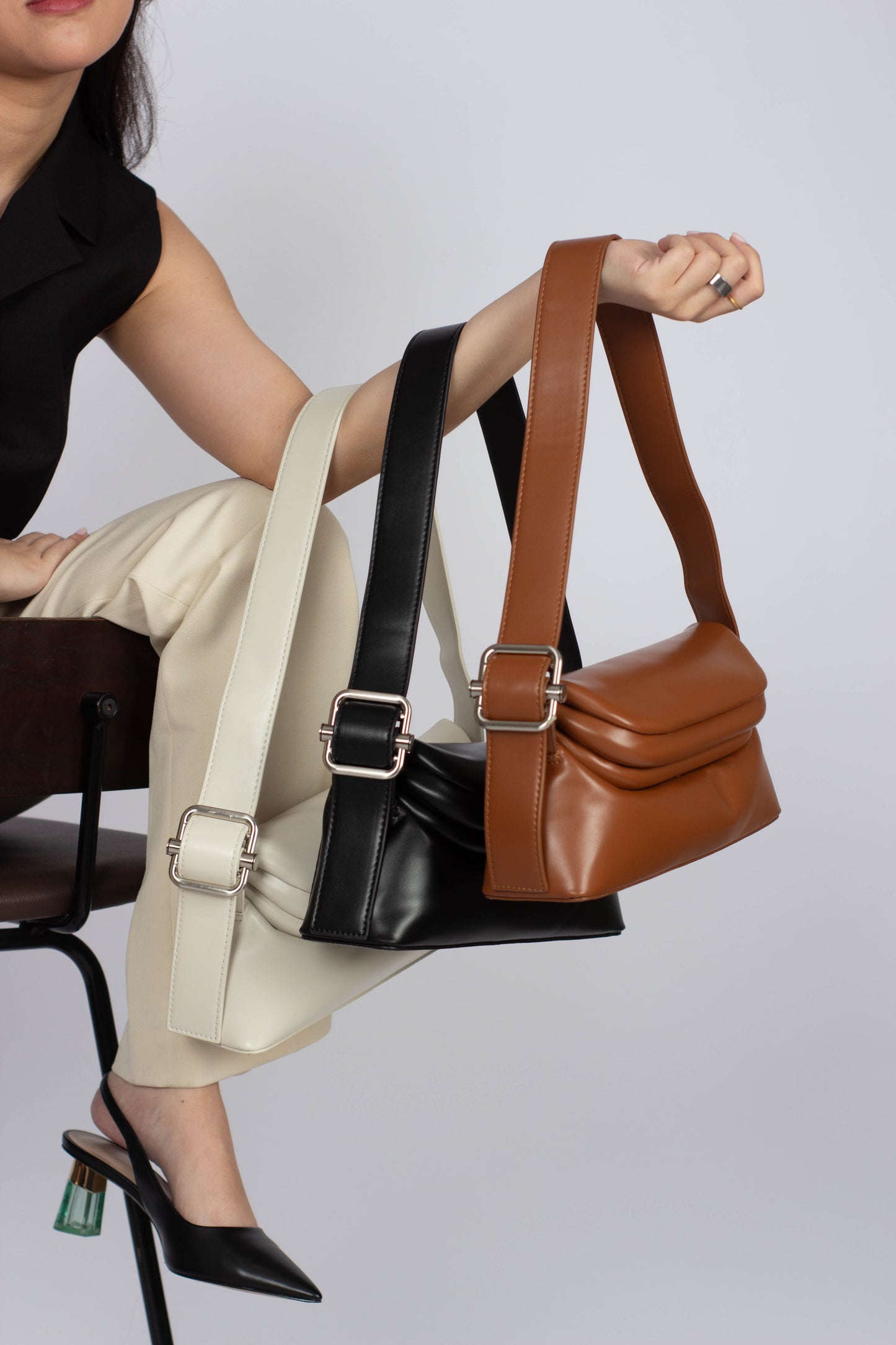 PRE-ORDER Phoebe in Coal