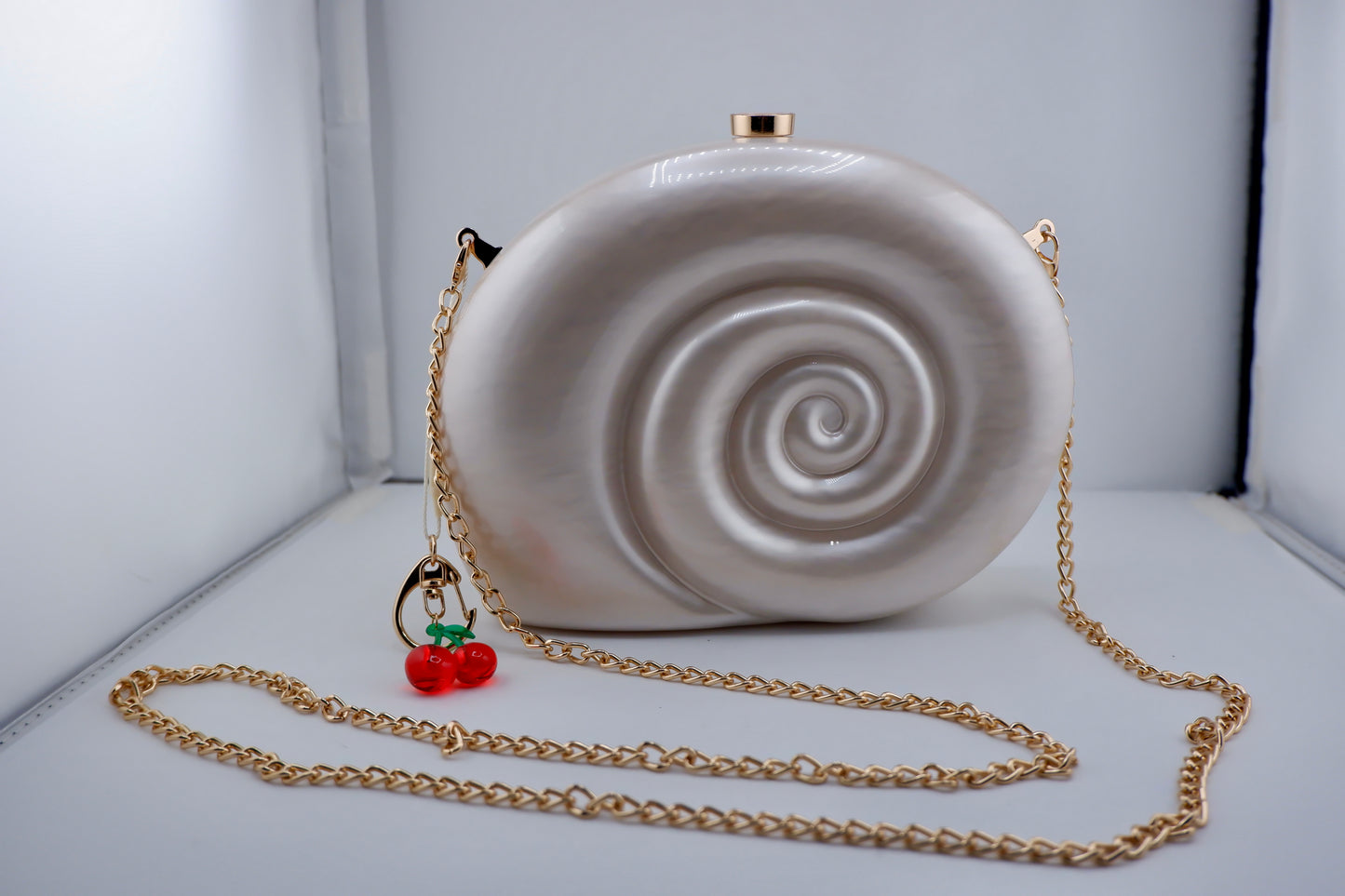 Ayla in Pearl