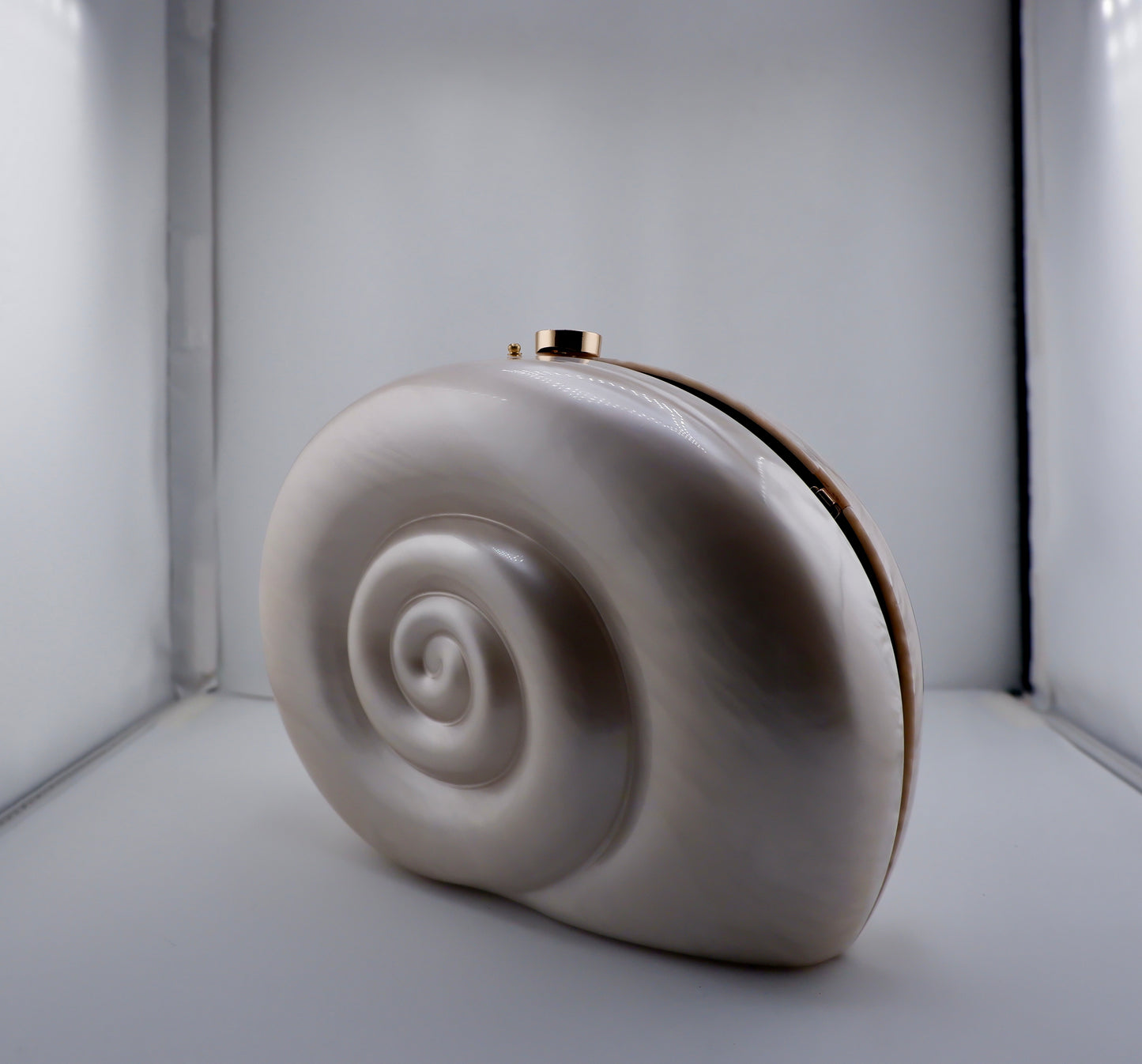 Ayla in Pearl